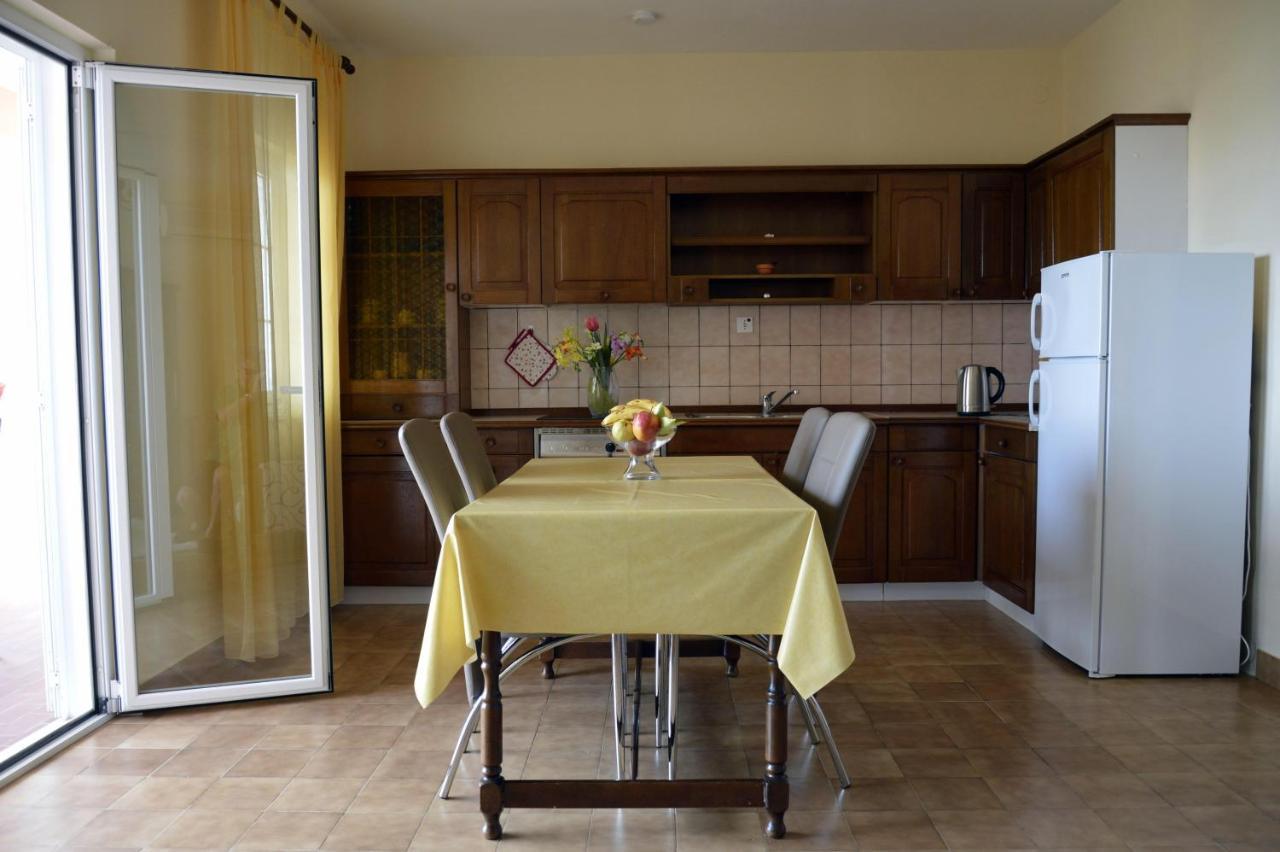 Apartments By The Sea Orebic, Peljesac - 269 Екстериор снимка